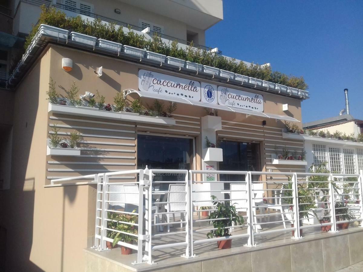 Palazzo Del Mare Apartment Naples Exterior photo
